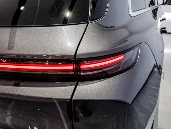 Li Auto L6 2024