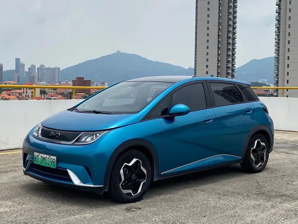 BYD Dolphin 2022