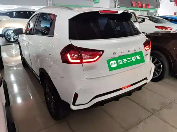 Geely Vision X3 2021