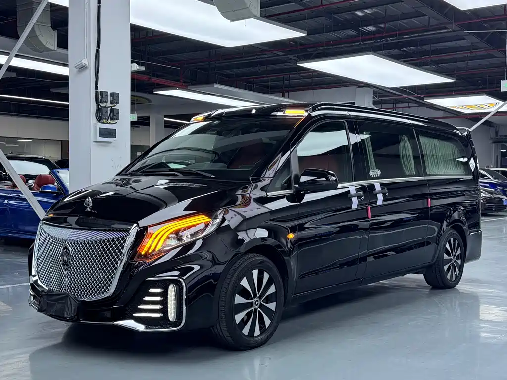 Mercedes-Benz Vito 2021 — фото 1
