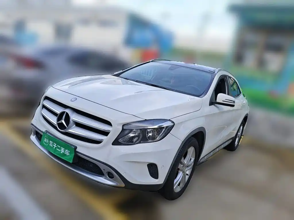 Mercedes-Benz GLA 2016 — фото 1