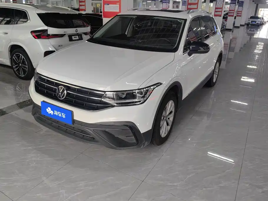 Volkswagen Tiguan L 2024 — фото 1