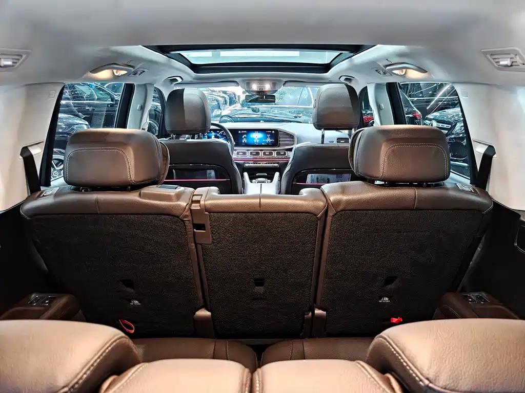 Mercedes-Benz GLS 2021 — фото 24