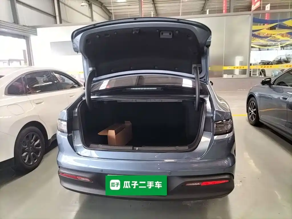 BYD Seal 05 DM-i 2025 — фото 15