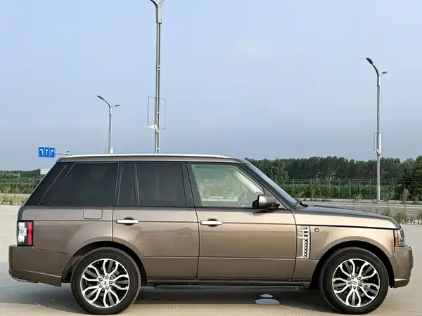 Land Rover Range Rover 2010