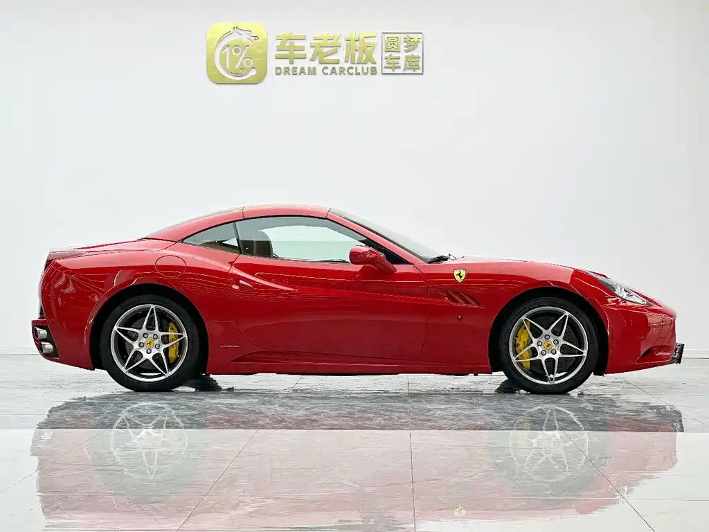 Ferrari California T 2012 — фото 8