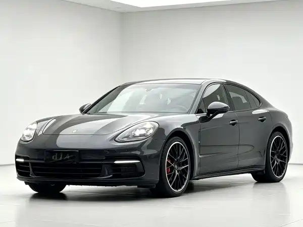 Porsche Panamera 2020