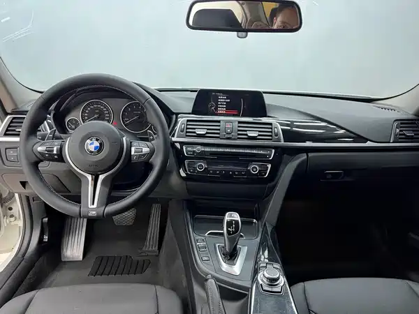 BMW 3 Series 2016
