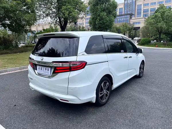 Honda Odyssey 2015