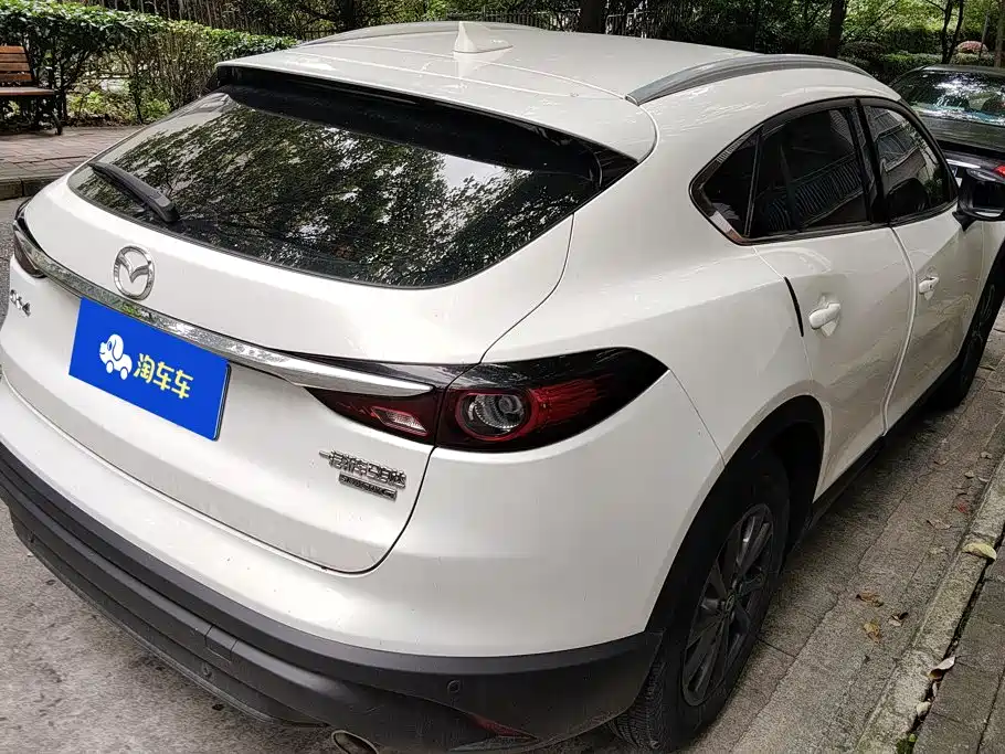 Mazda CX-4 2020