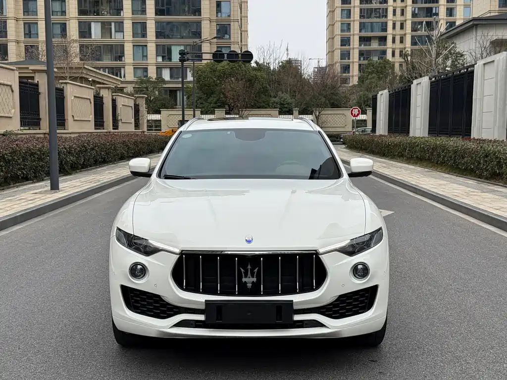 Maserati Levante 2017 — фото 2