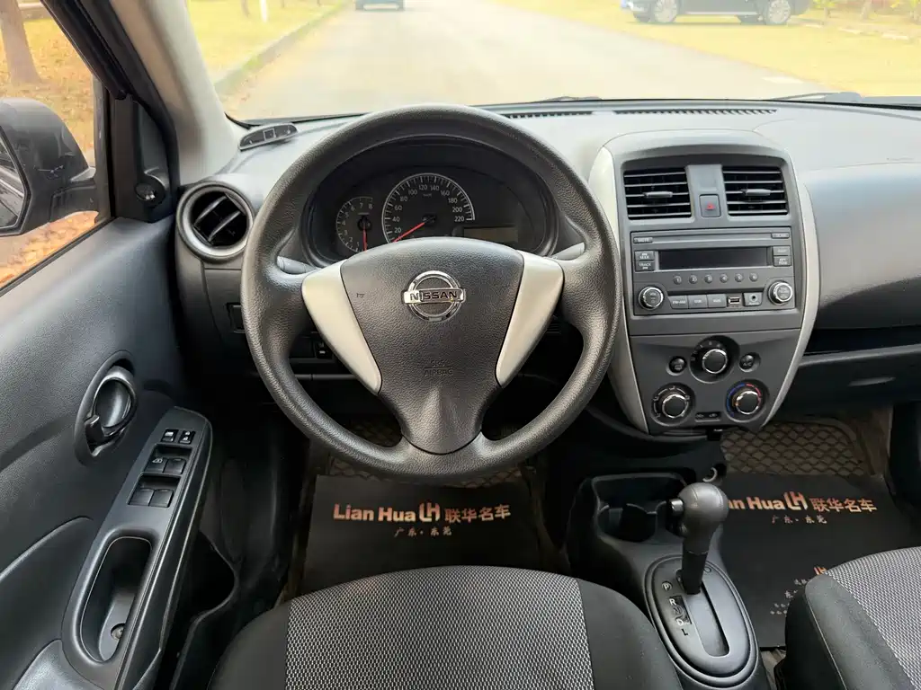 Nissan Sunny 2016 — фото 16
