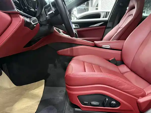 Porsche Panamera 2020