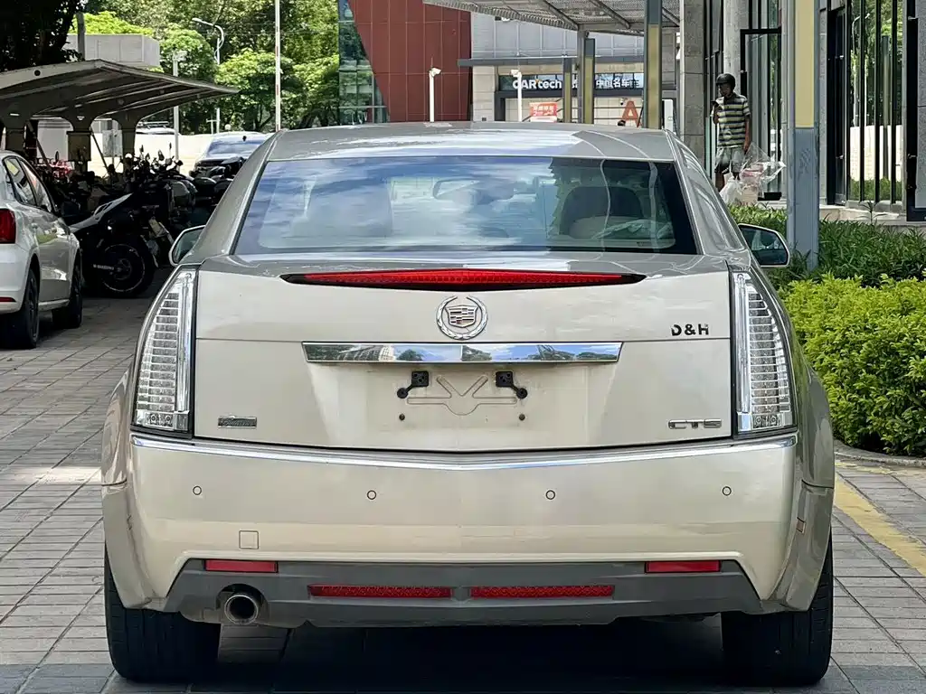 Cadillac CTS 2008 — фото 6