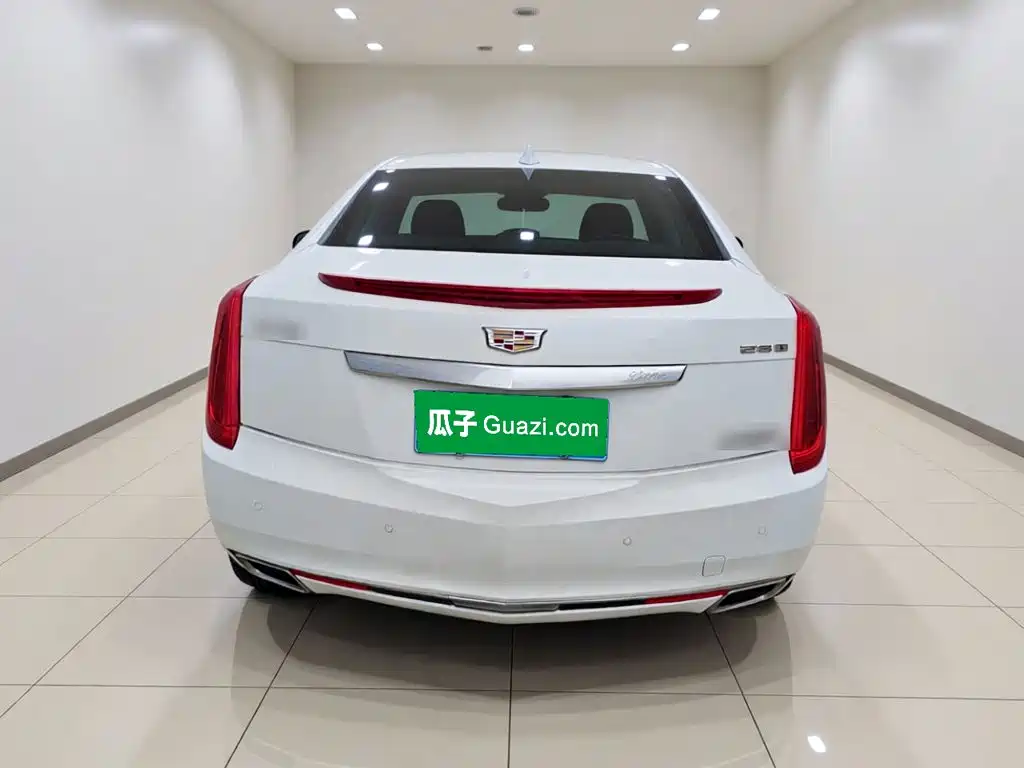 Cadillac XTS 2017 — фото 5