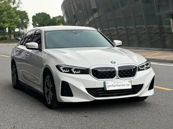 BMW i3 2024