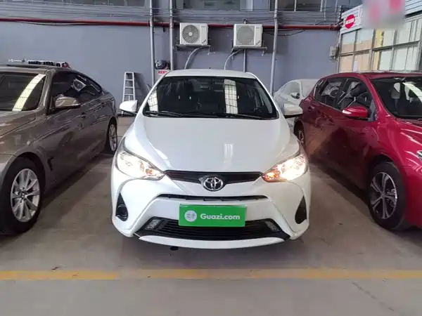 Toyota Yaris L 2020