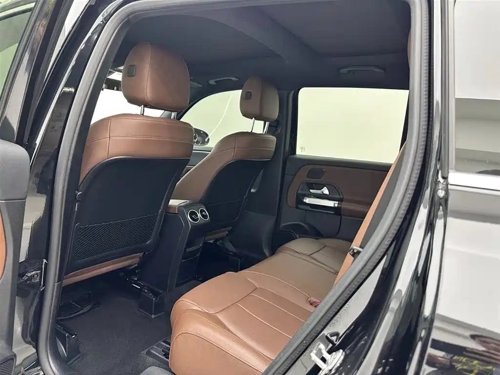Mercedes-Benz GLB 2020 — фото 21