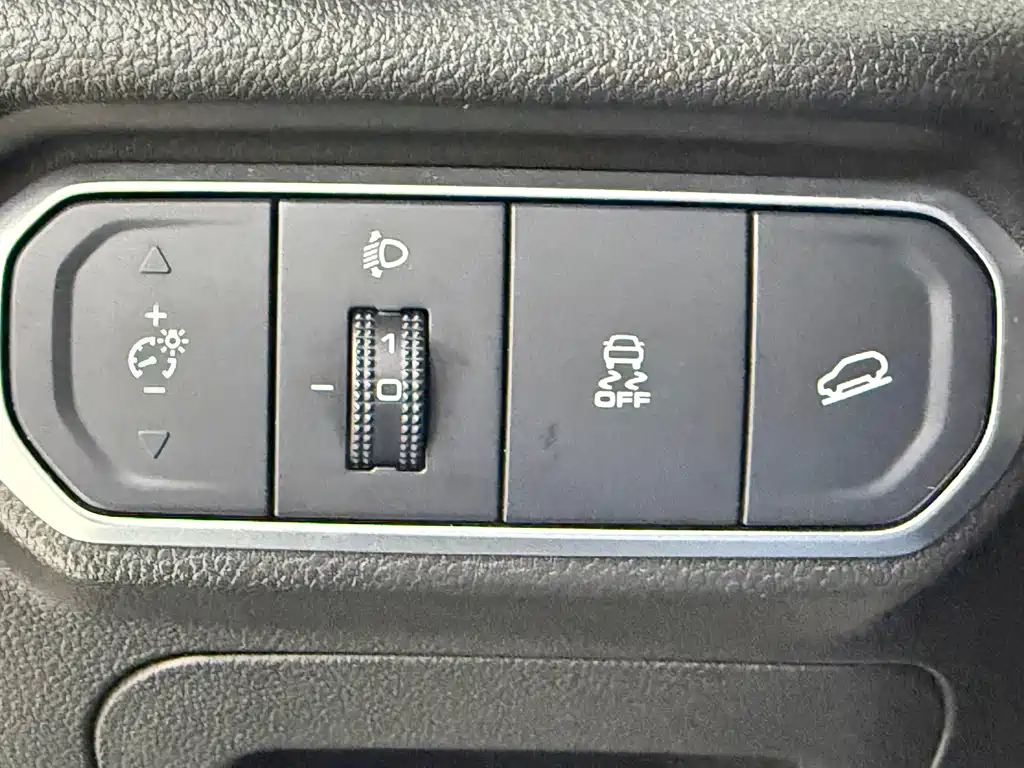 Haval Chitu 2022 — фото 13