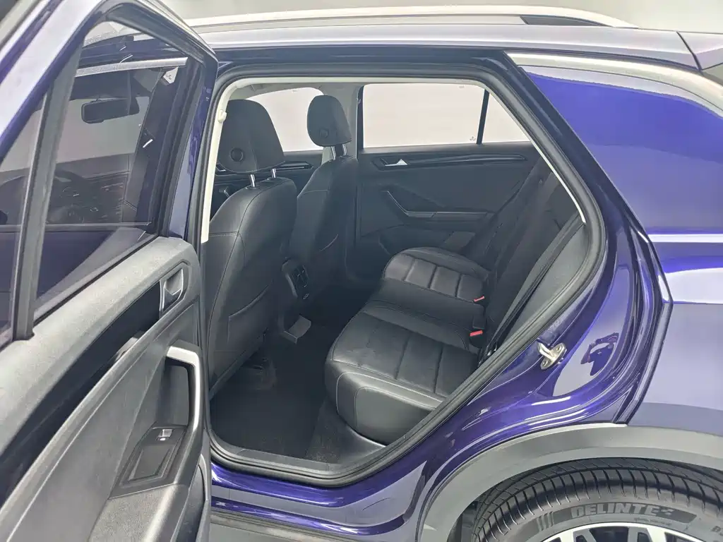Volkswagen T-Roc 2019 — фото 13