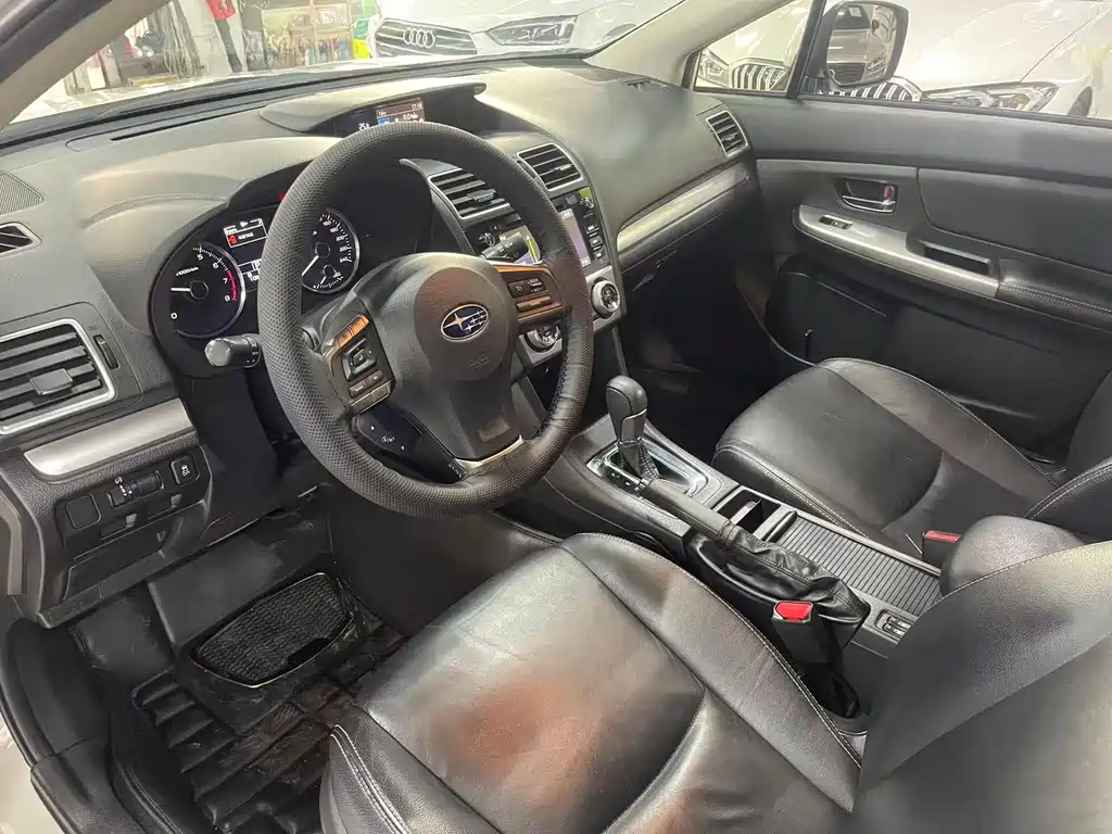 Subaru XV 2016 — фото 7