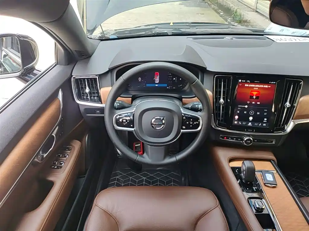 Volvo S90 2024 — фото 11