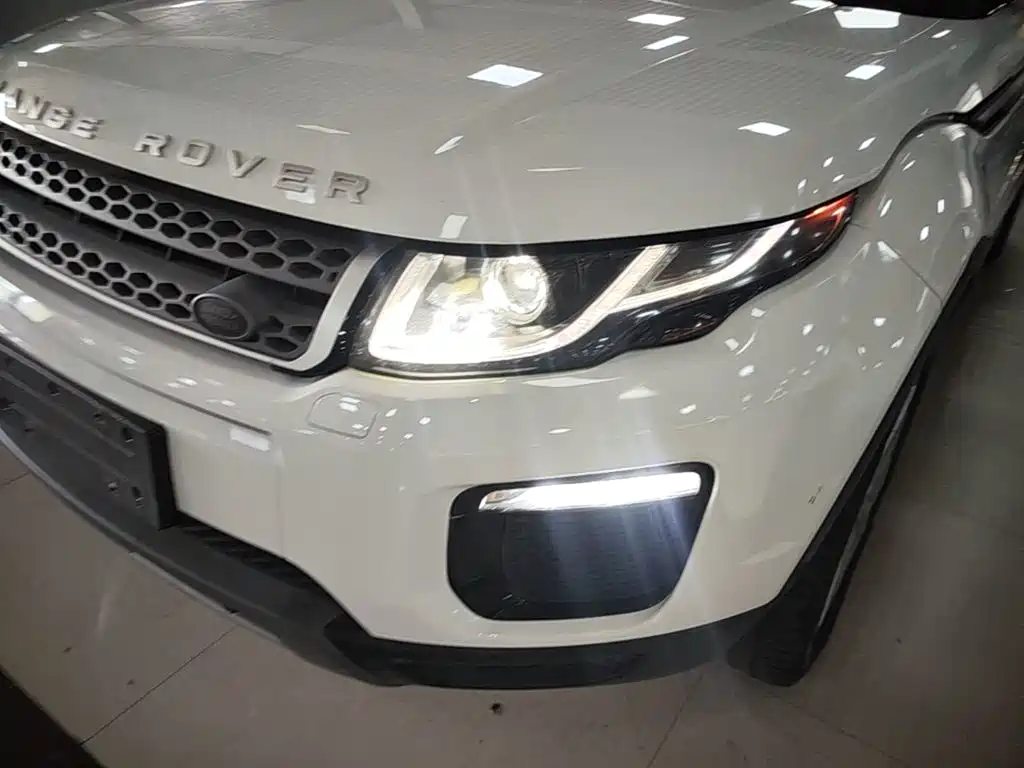 Land Rover Range Rover Evoque 2018 — фото 24