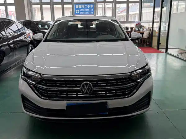Volkswagen Sagitar 2024