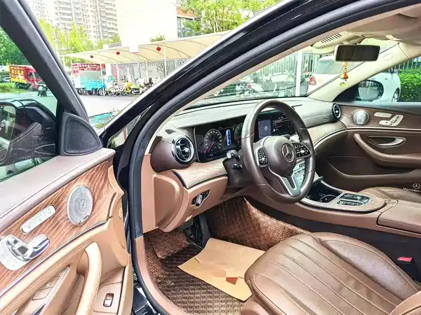Mercedes-Benz E-Class 2020