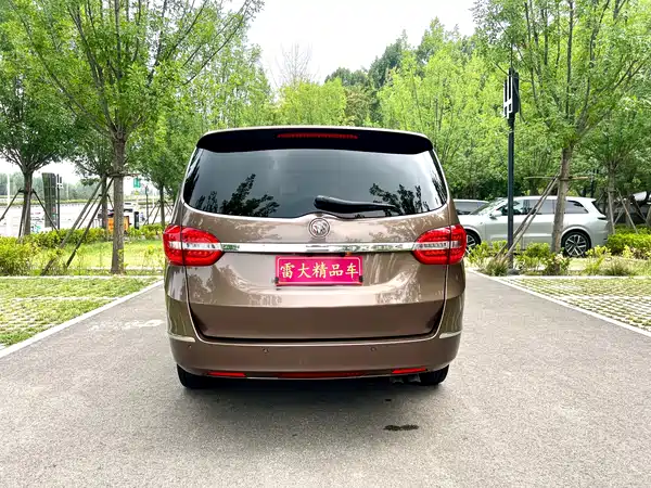 Buick GL8 2019