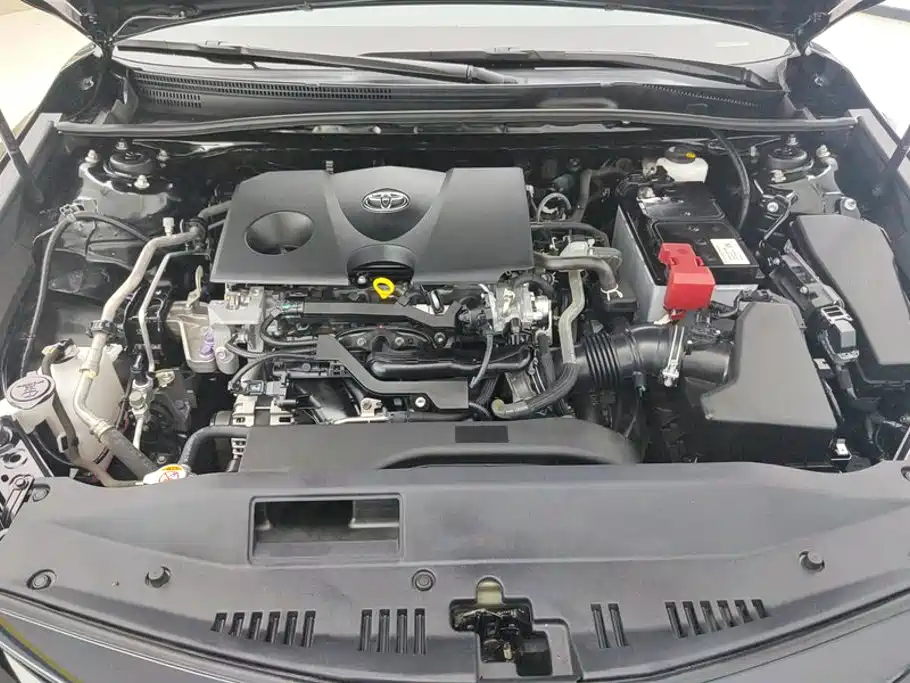 Toyota Camry 2021 — фото 10