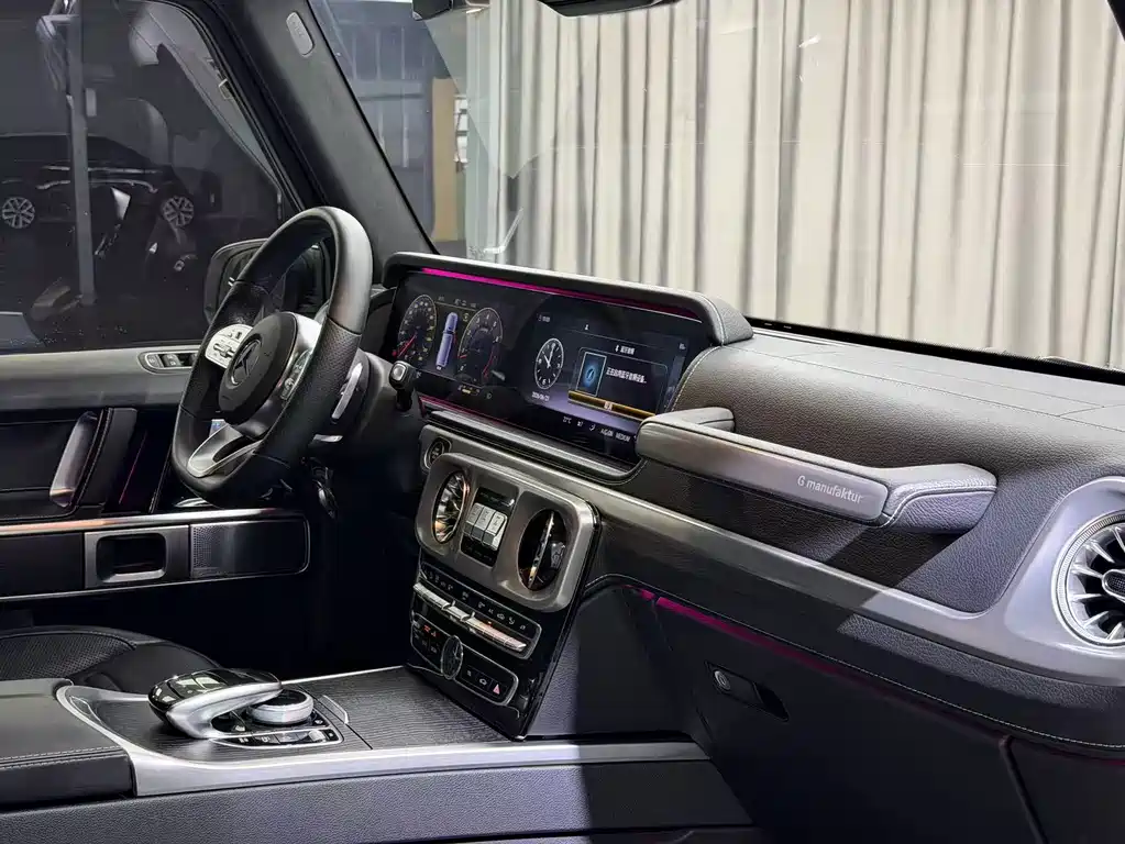 Mercedes-Benz G-Class 2020 — фото 12