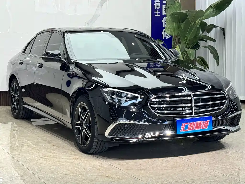 Mercedes-Benz E-Class 2023 — фото 3