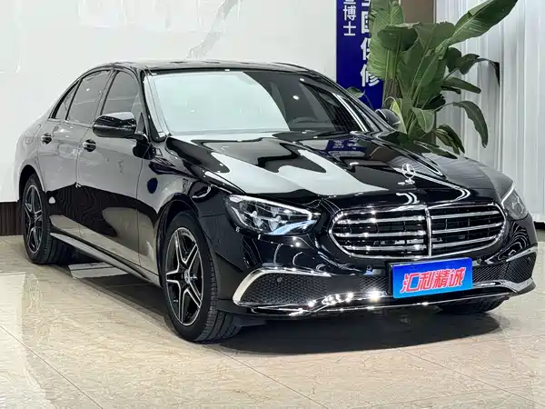 Mercedes-Benz E-Class 2023