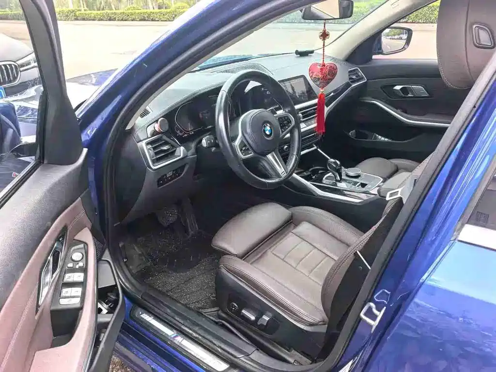 BMW 3 Series 2020
