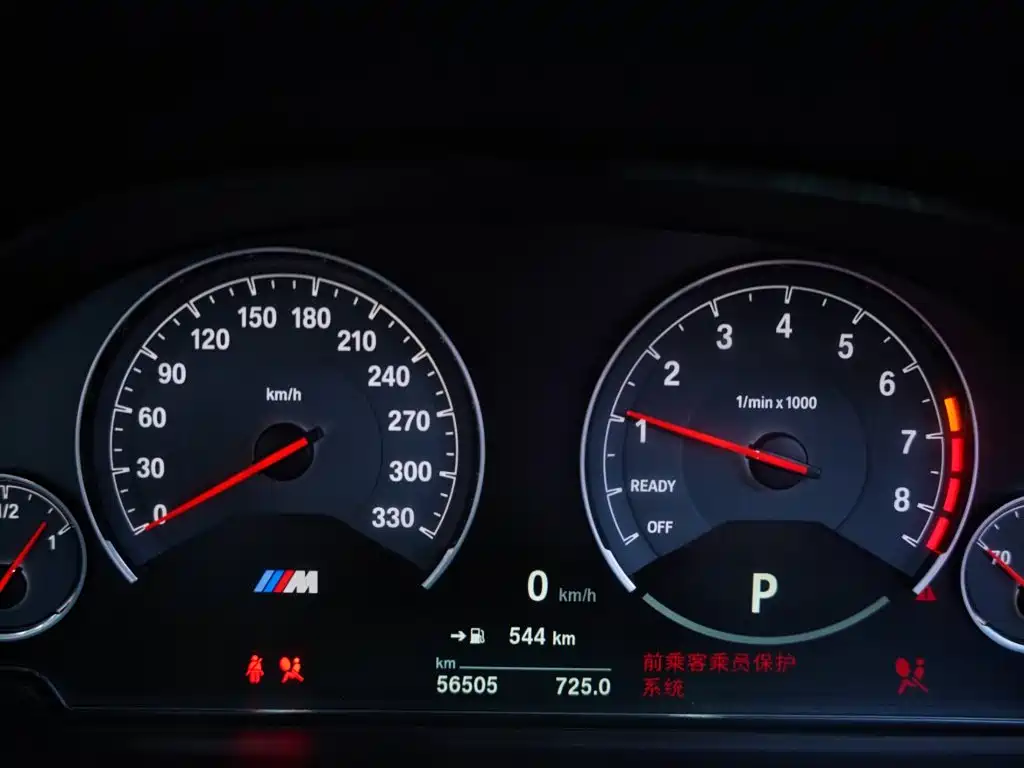 BMW M4 2018 — фото 44