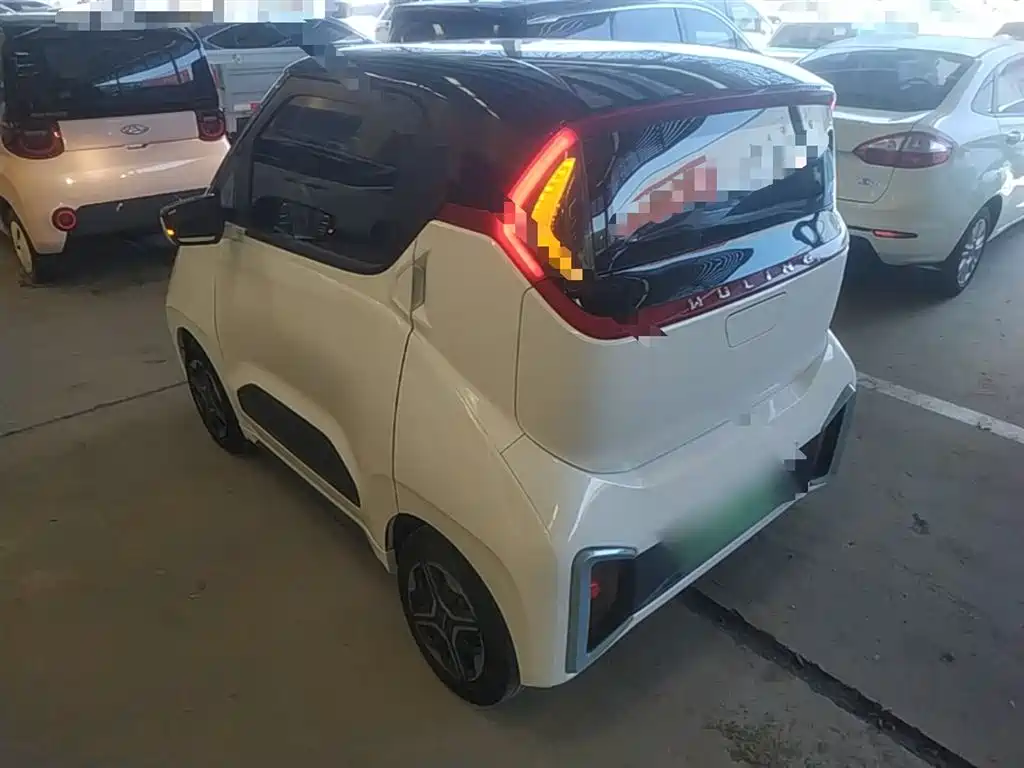 Wuling Nano EV 2022 — фото 5