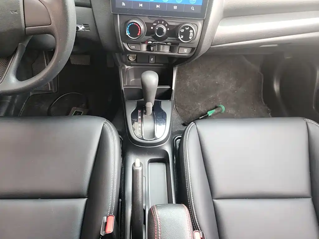 Honda Fit 2018 — фото 14