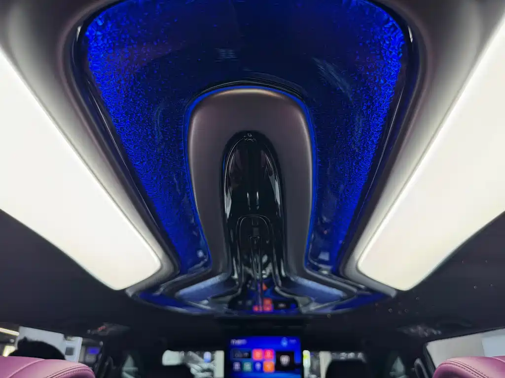 Mercedes-Benz Vito 2019 — фото 25