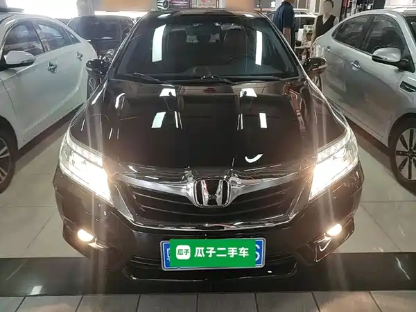 Honda Crider 2015