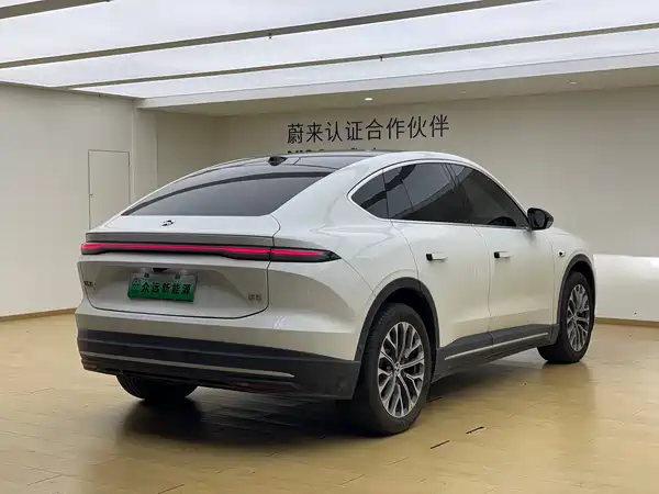 NIO EC6 2025
