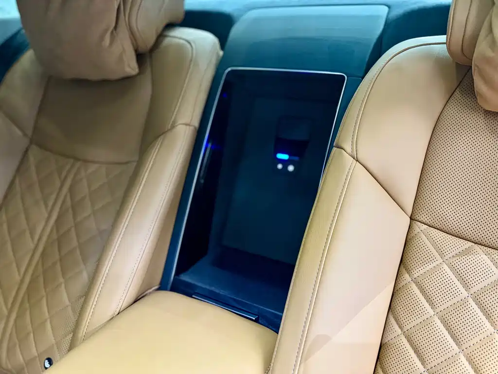 Audi A8 2026 — фото 13