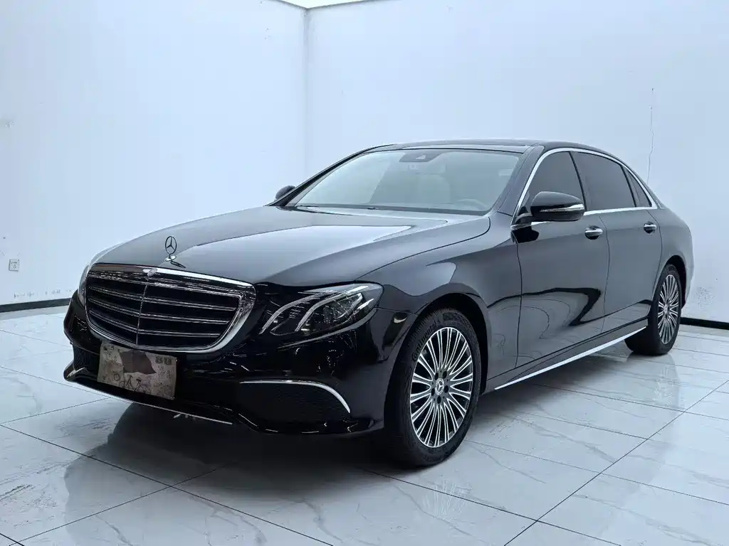 Mercedes-Benz E-Class 2016 — фото 1