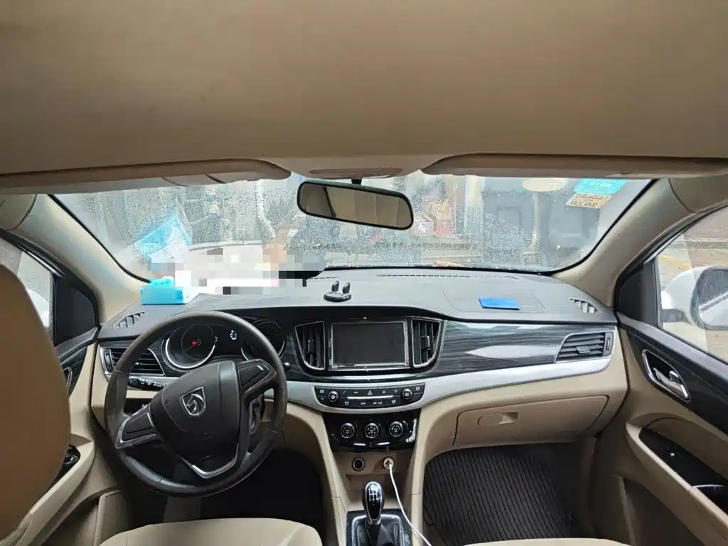Baojun 730 2016