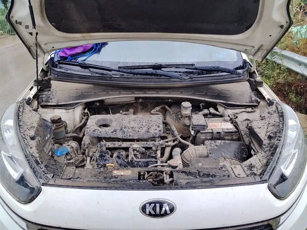 Kia KX3 2016 — фото 16