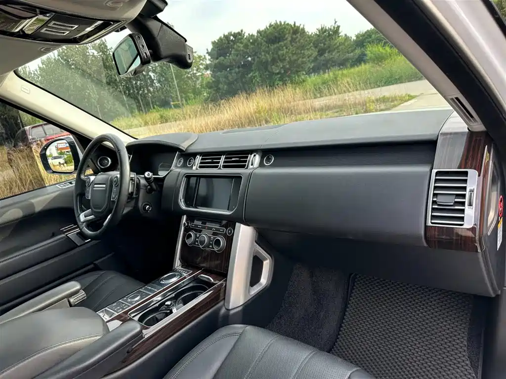 Land Rover Range Rover 2016 — фото 17