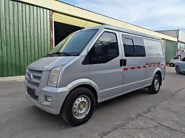 Dongfeng Xiaokang C35 2021