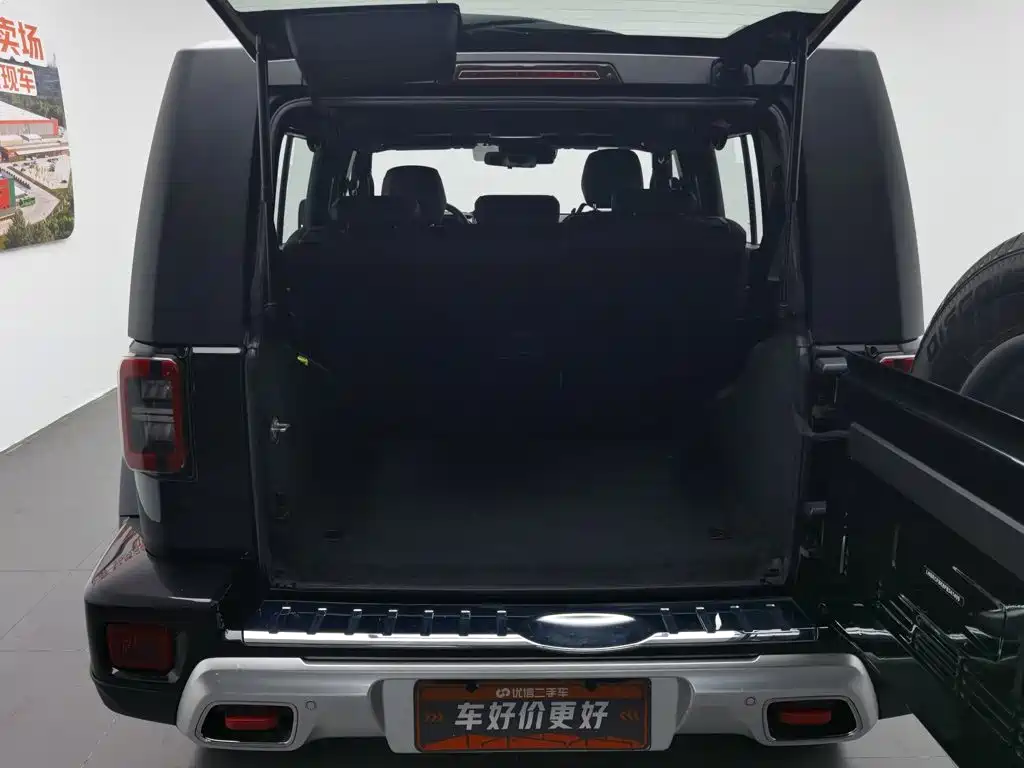 BAIC BJ40 2023 — фото 16