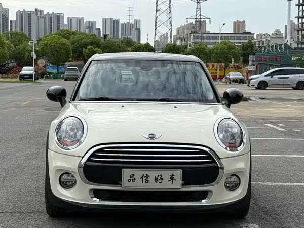 MINI 2015