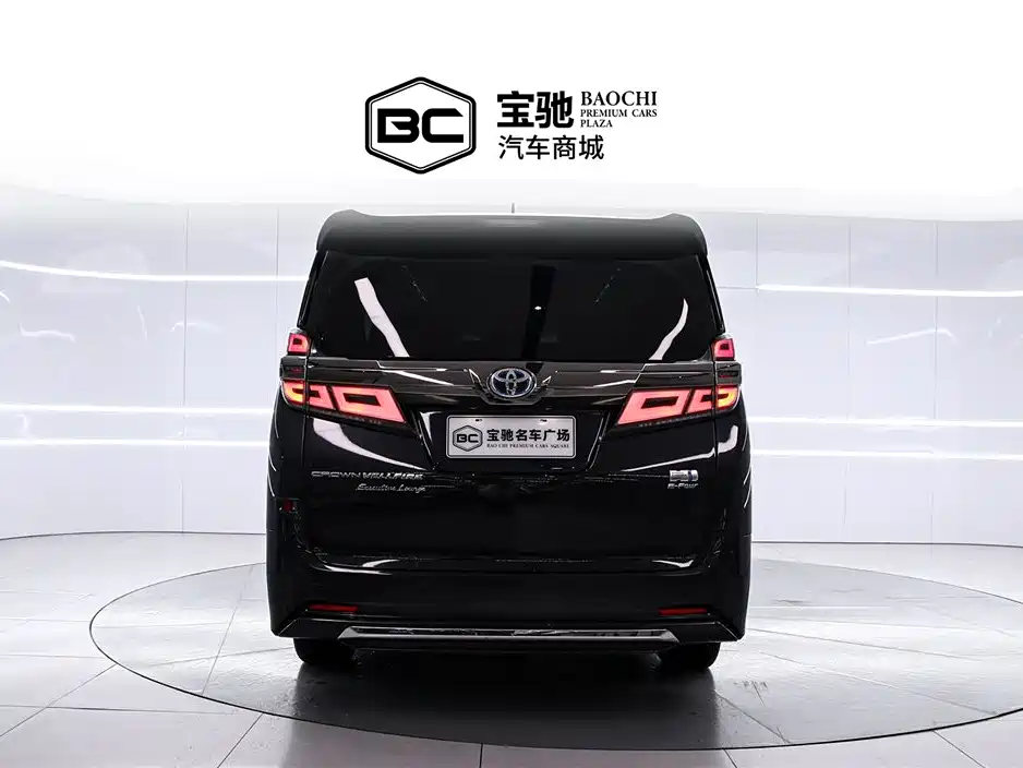 Toyota Vellfire 2022 — фото 4